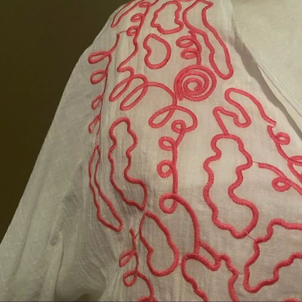 Hayden Embroidered Top - Picture 3 of 11